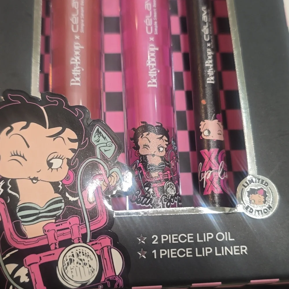 Célavi X Betty Boop XOXO Lip Set